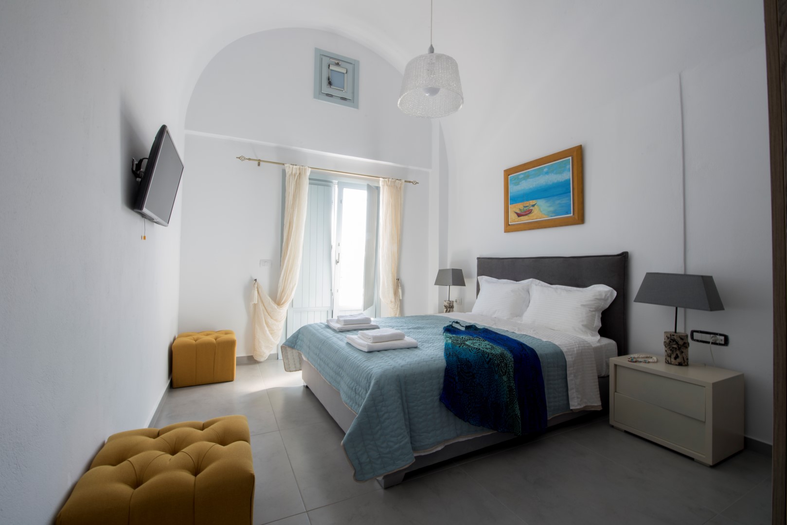 Santorini September Luxury Retreat - Image 23