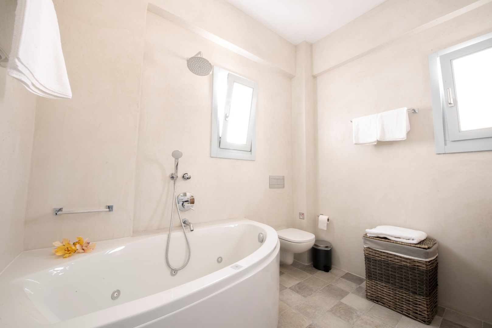 Santorini September Luxury Retreat - Image 26