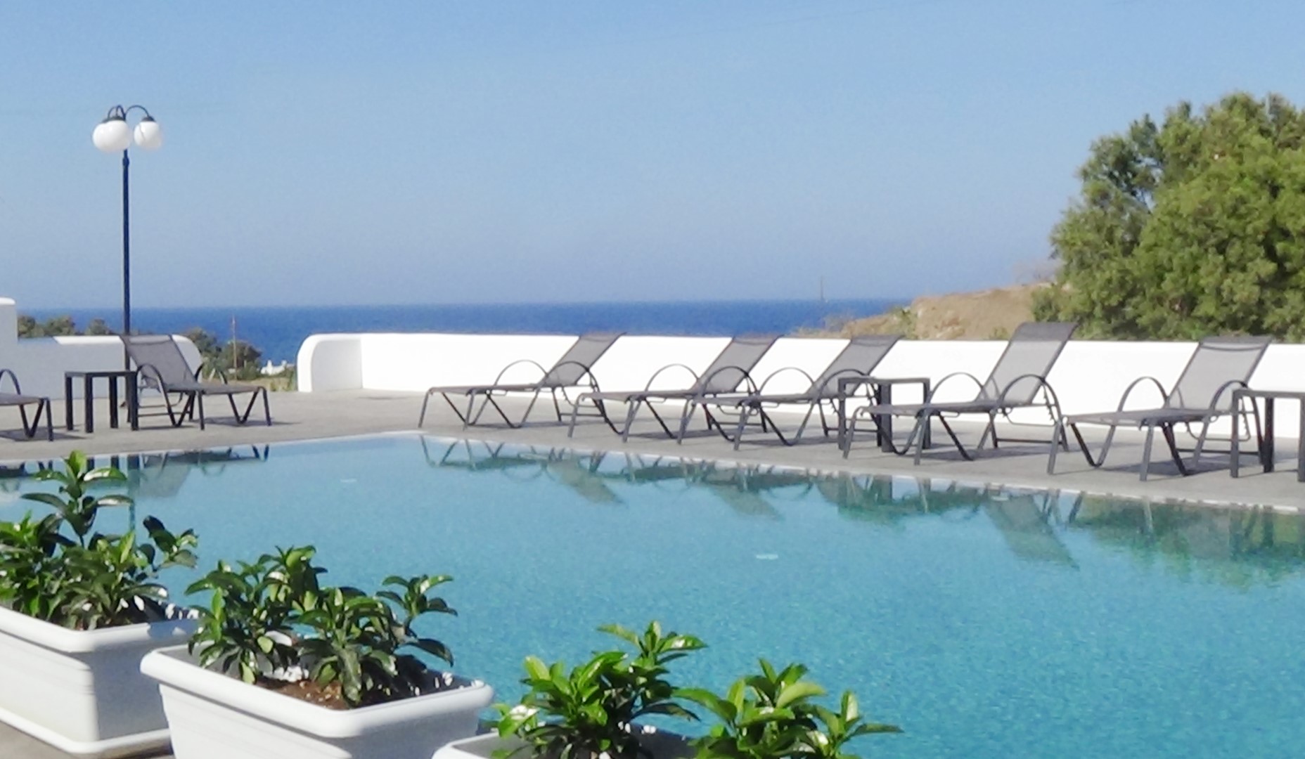 Santorini September Luxury Retreat - Image 9